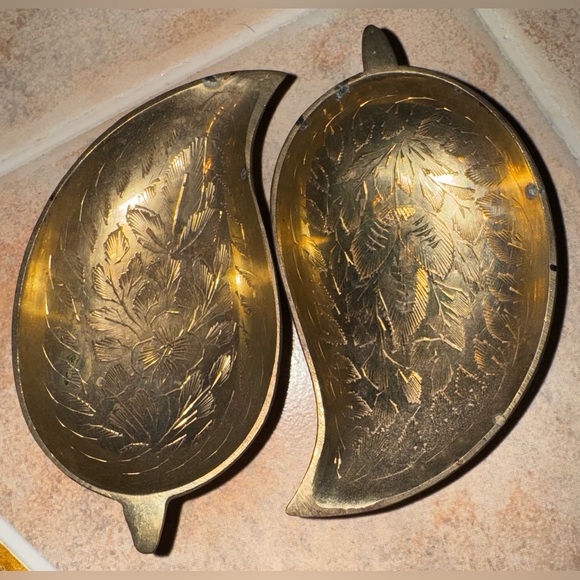 Brass Trinket Leaves, Goel✨ - Picture 1 of 7